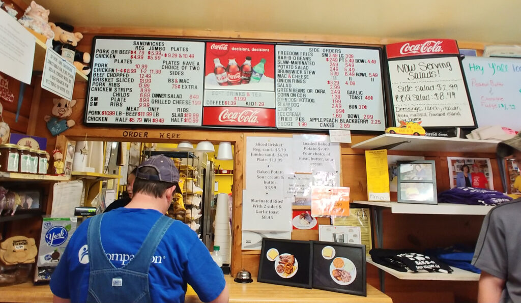 Col Poole's Bar-B-Q In East Ellijay, GA | Ga Mountains Guide