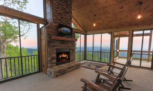 Above the Clouds cabin with scenic views