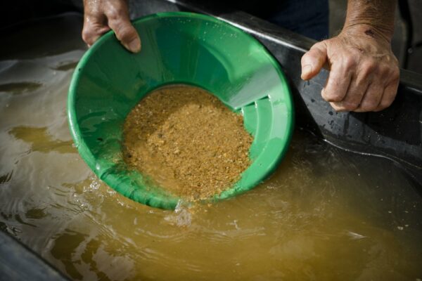 How to panning for gold Dahlonega Ga
