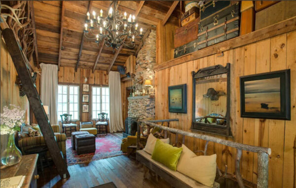 Wiley Mountain Lodge near Clayton