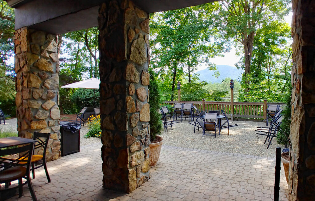 Sylvan Valley Lodge & Cellars | Ga Mountains Guide