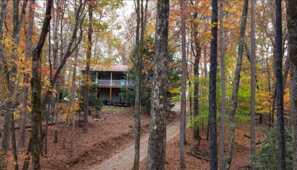 Vacation Rental on Wooded Site in Coosawatee River Resort