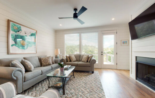 The Cottonwood Rental Townhome in Downtown Clayton GA