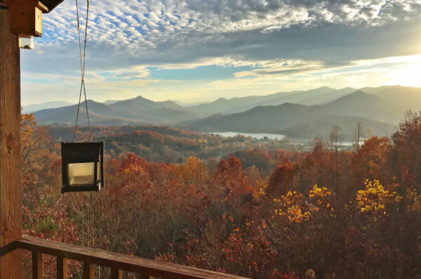 Hiawassee Georgia Cabin Rental with Lake and Mountain Views