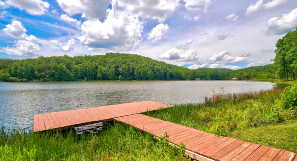 Fausetts Lake Rental House