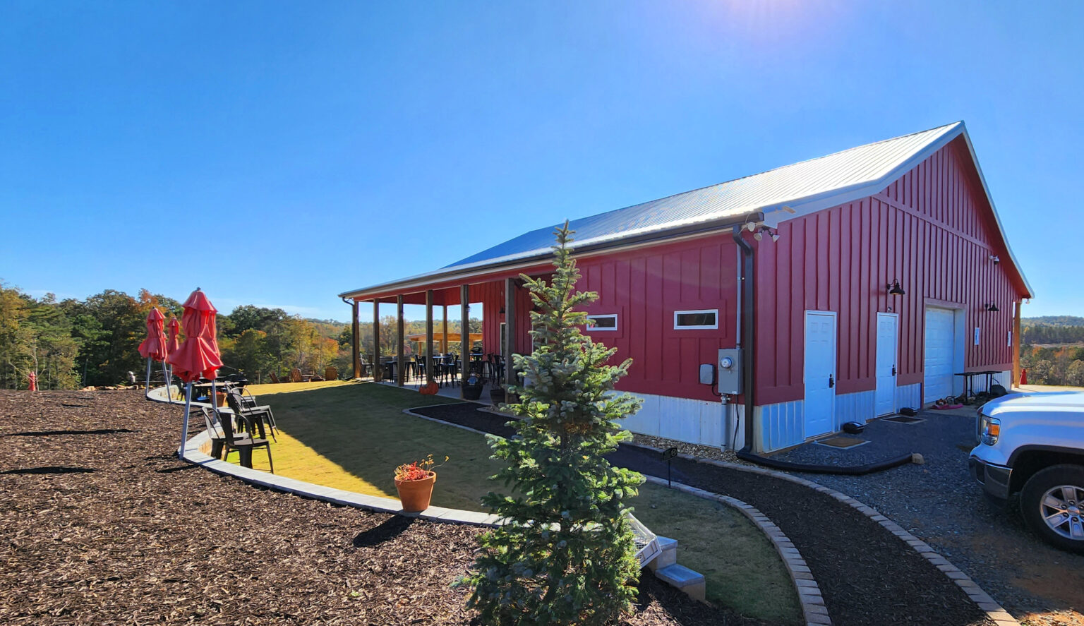 Canoe Vineyard & Winery in Talking Rock Ga Mountains Guide