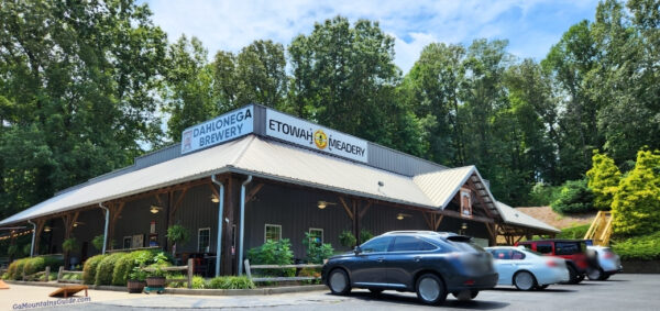 Etowah Meadery Dahlonega Brewery Live Music