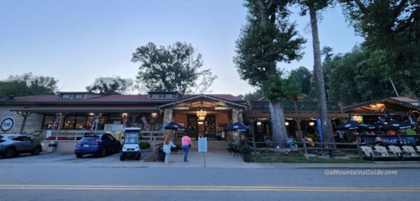 Betty's Country Store Live Music in Helen GA