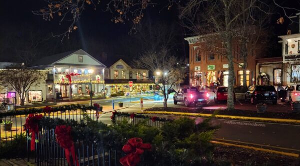 Downtown Dahlonega Christmas Decor Lights 2025