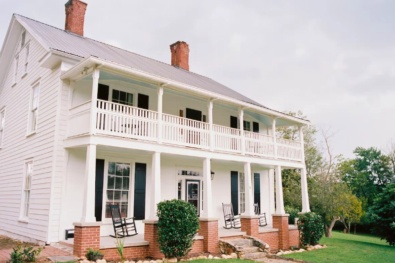 Downtown Farmhouse vacation rental in Dahlonega